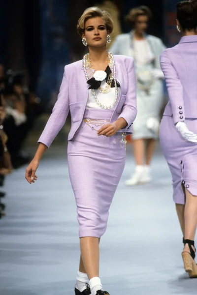Look 7